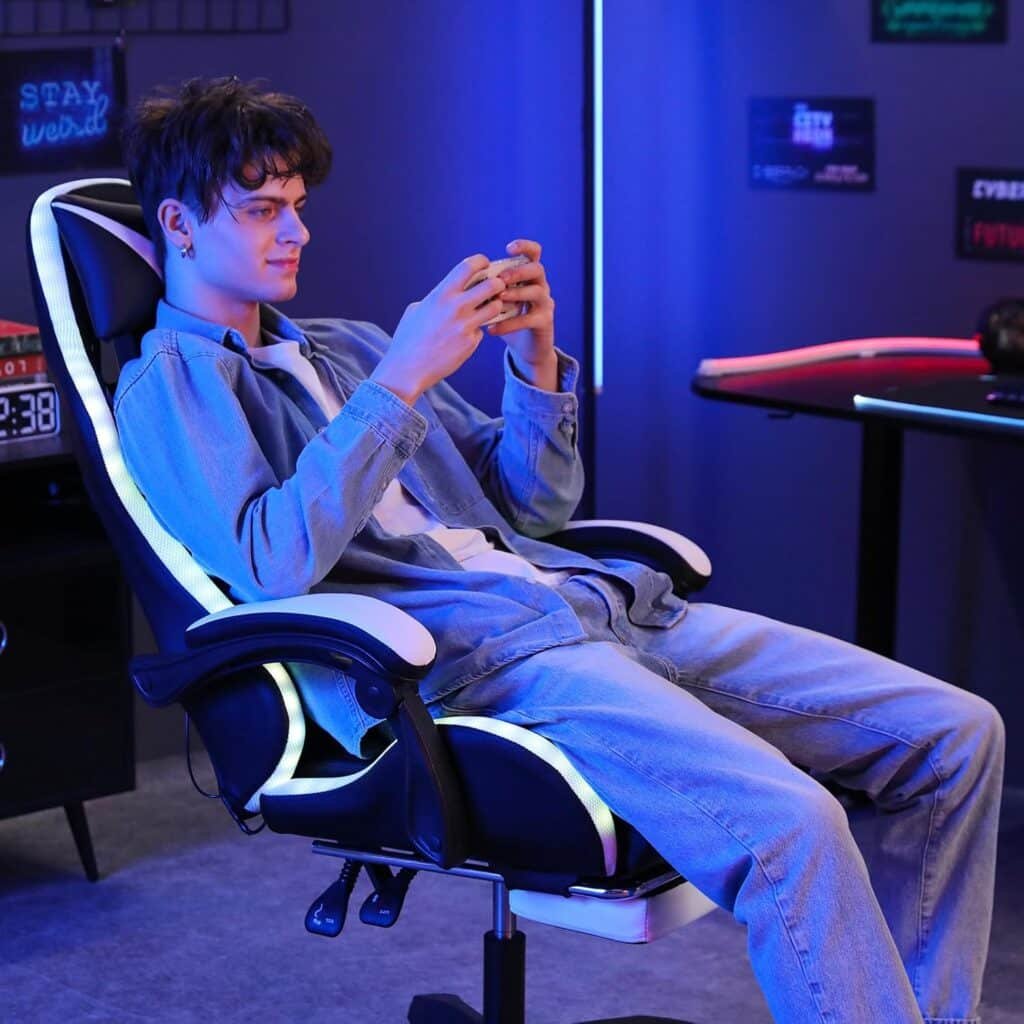 HOFFREE Gaming Chair with Massage and LED Lights Ergonomic Video Game Chairs with Footrest High Back Reclining Computer Chair with Adjustable Lumbar Support Green and Black