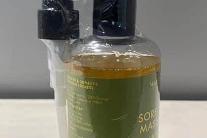 The 8 Best Massage Oils For Pain Relief Right Now 2025 420x280