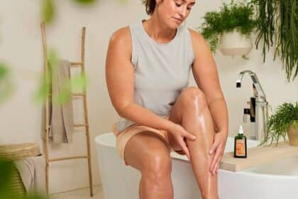 Weleda Arnica Muscle Massage Oil 34 Fluid Ounce Plant Rich Massage Oil With Birch Sunflower And Olive Oils 3 420x280